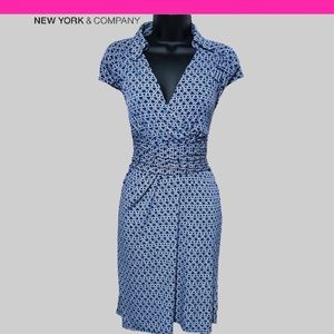 NWOT NY & Co Chainlink Print Surplice Knit Dress